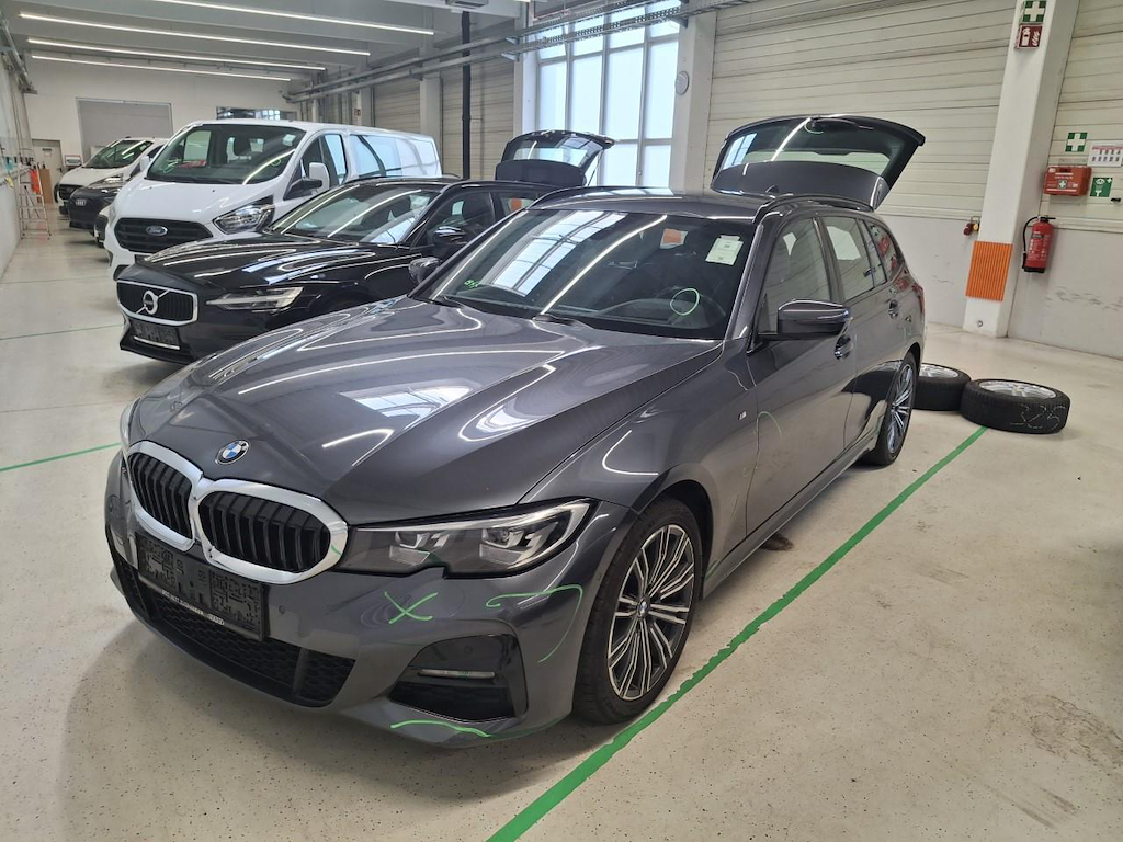 BMW 3 Series 320d Xdrive A Touring 140KW